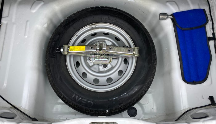 2014 Hyundai Eon ERA PLUS, Petrol, Manual, Spare Tyre