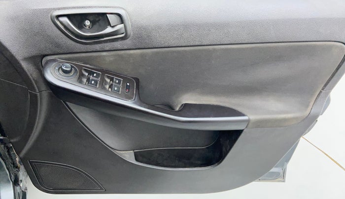 2015 Tata Zest XM PETROL, Petrol, Manual, 83,290 km, Driver Side Door Panels Control