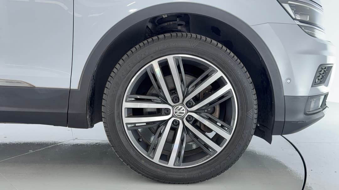 2018 Volkswagen Tiguan Allspace 162 Tsi Highline, Automatic, 61754 km, Right Front Wheel