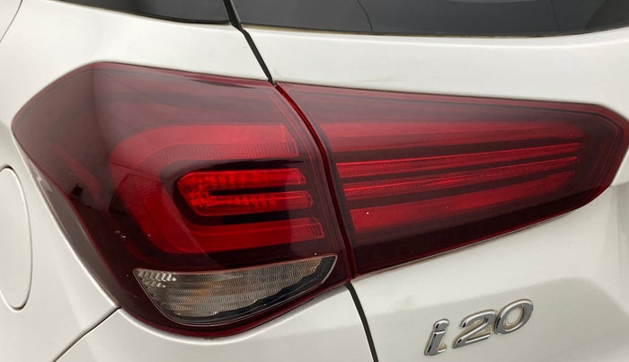 2019 Hyundai Elite i20 ASTA (O) CVT, Petrol, Automatic, 48,934 km, Left tail light - Reverse gear light not functional