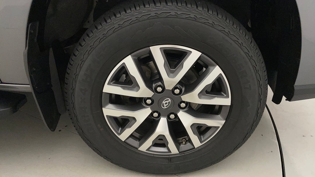 2022 LDV T60 Max Luxe (4x4), Automatic, 34813 km, Right Front Wheel