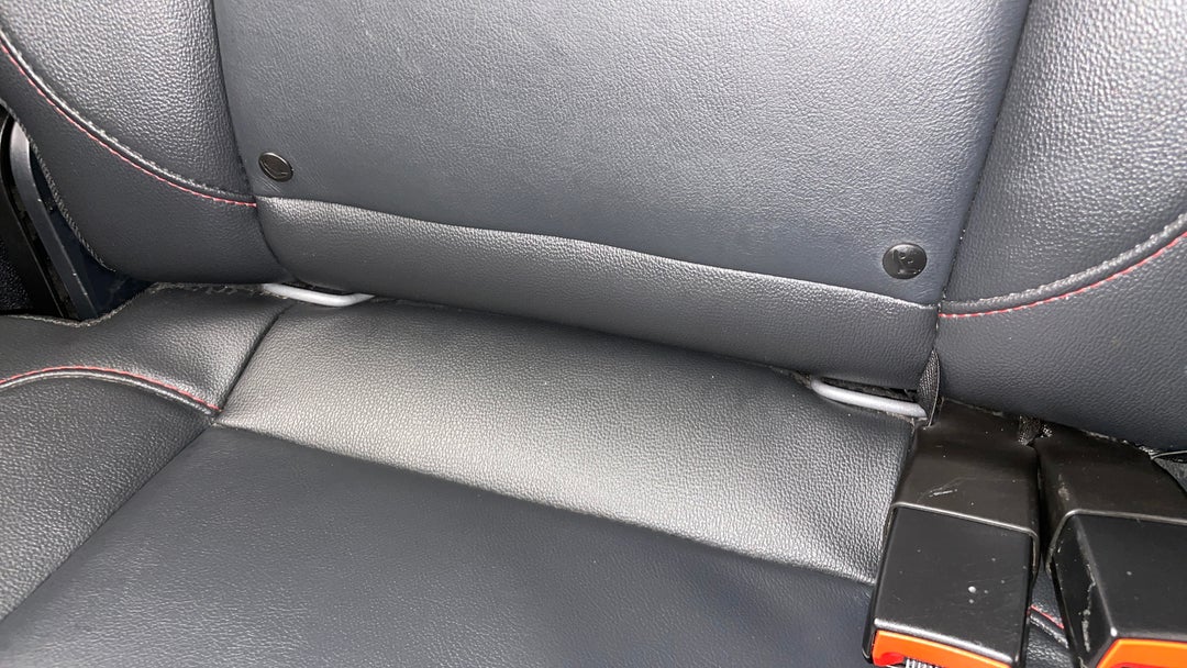 2022 LDV T60 Max Luxe (4x4), Automatic, 34813 km, Child Seat Anchor Points