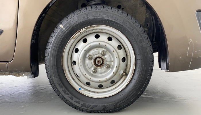 2014 Maruti Wagon R 1.0 LXI CNG, CNG, Manual, 68,538 km, Right Front Wheel