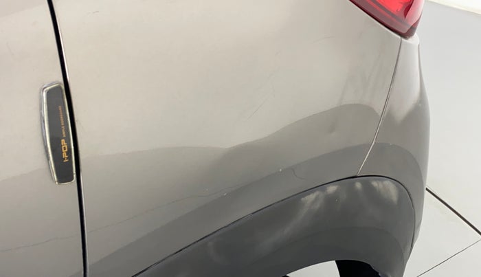 2018 Renault Kwid RXT 1.0 EASY-R AT OPTION, Petrol, Automatic, 47,773 km, Left quarter panel - Slightly dented