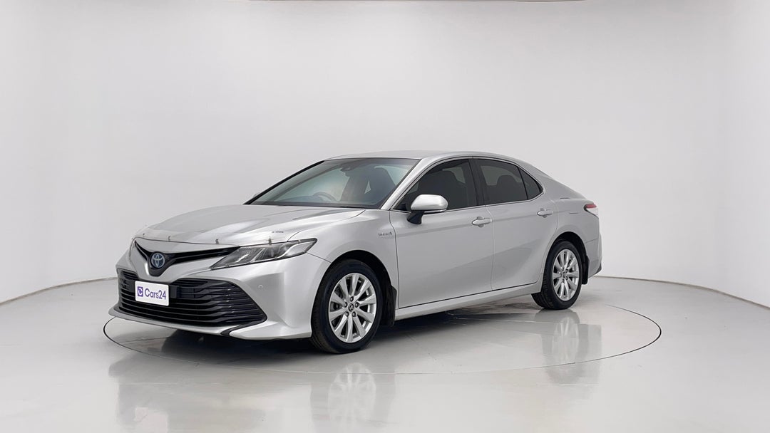 2018 Toyota Camry Ascent Hybrid, Automatic, 111846 km, Left Front Diagonal (45- Degree) View