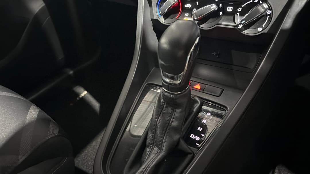 2020 MG Mg3 Auto Core (with Navigation), Automatic, 8688 km, Gear Lever 