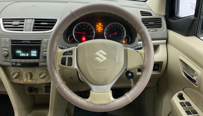 2014 Maruti Ertiga ZXI, Petrol, Manual, 78,873 km, Steering Wheel Close Up