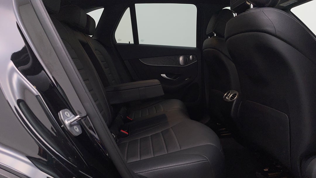 Right Side Rear Door Cabin View