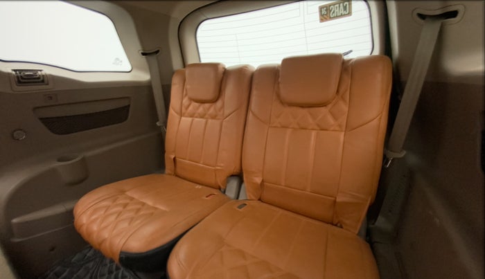 2013 Mahindra XUV500 W8, Diesel, Manual, 98,601 km, Third Seat Row ( optional )