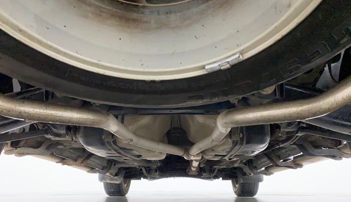 2013 Mahindra XUV500 W8, Diesel, Manual, 98,601 km, Rear Underbody
