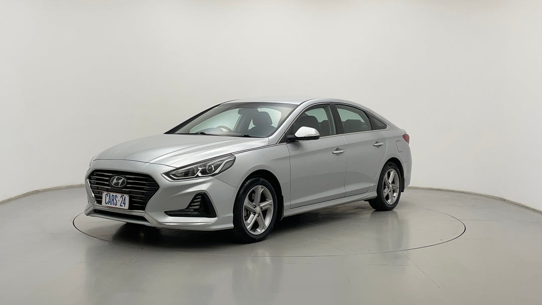 Left Front Diagonal (45- Degree) View