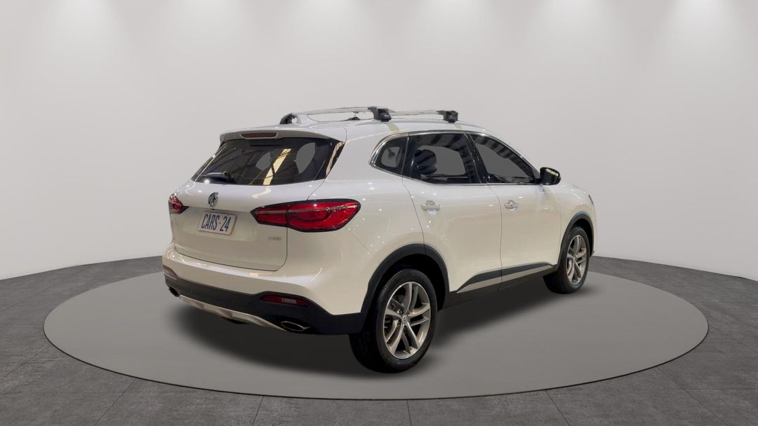 Right Back Diagonal (45- Degree) View