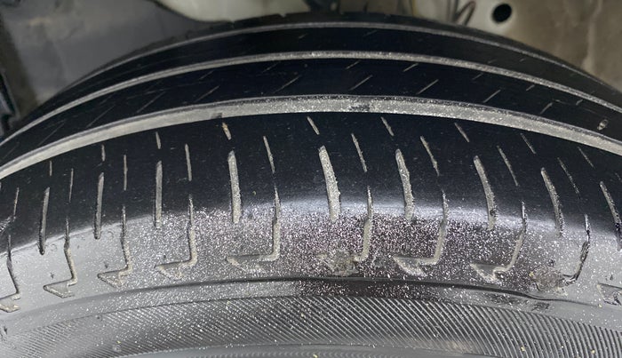 2018 Honda Amaze 1.2 SMT I VTEC, Petrol, Manual, 33,705 km, Left Front Tyre Tread