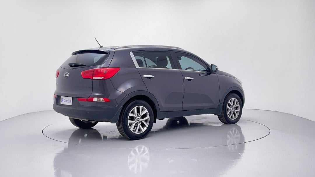 Right Back Diagonal (45- Degree) View