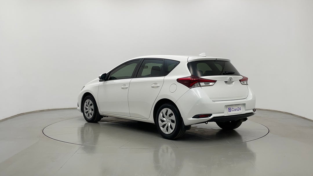 Left Back Diagonal (45- Degree) View