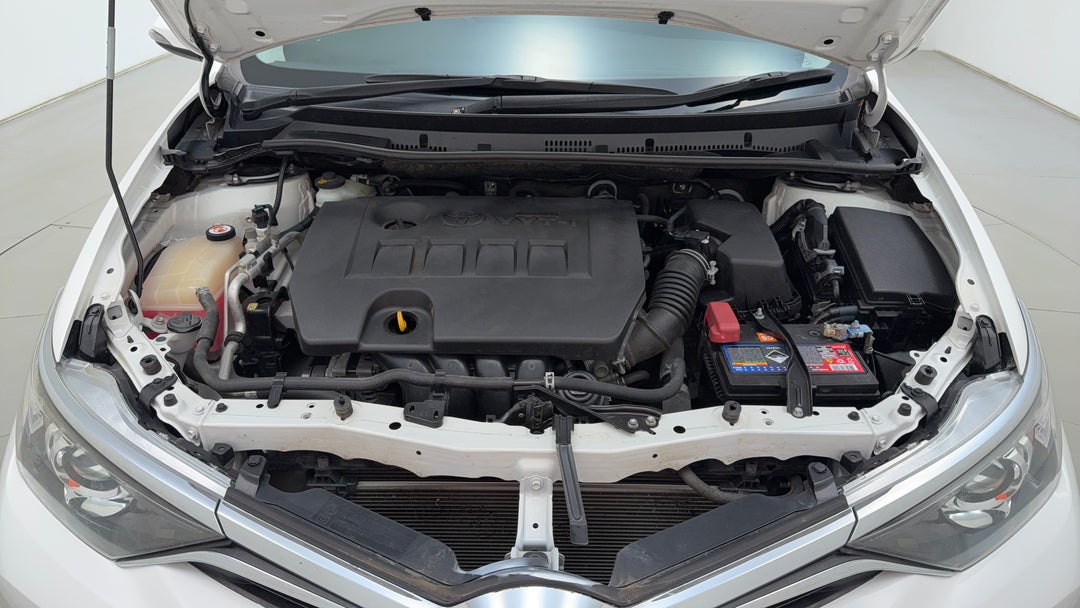Open Bonnet (Engine)