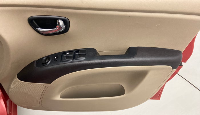 2011 Hyundai i10 SPORTZ 1.2, Petrol, Manual, 74,881 km, Driver Side Door Panels Control