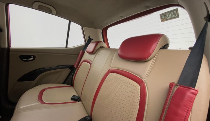 2011 Hyundai i10 SPORTZ 1.2, Petrol, Manual, 74,881 km, Right Side Rear Door Cabin