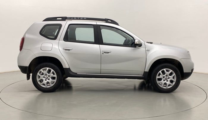 2016 Renault Duster RXL PETROL 104, Petrol, Manual, 21,336 km, Right Side View