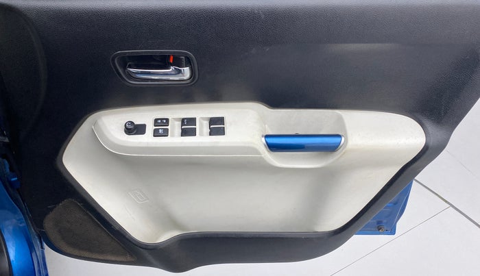 2017 Maruti IGNIS DELTA 1.2, Petrol, Manual, 74,019 km, Driver Side Door Panels Control