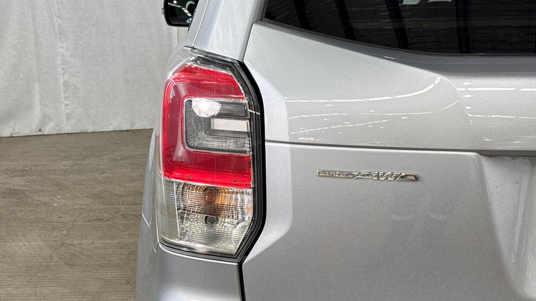 2016 Subaru Forester 2.5i-l, Automatic, 53010 km, Badge (Boot Left Side)
