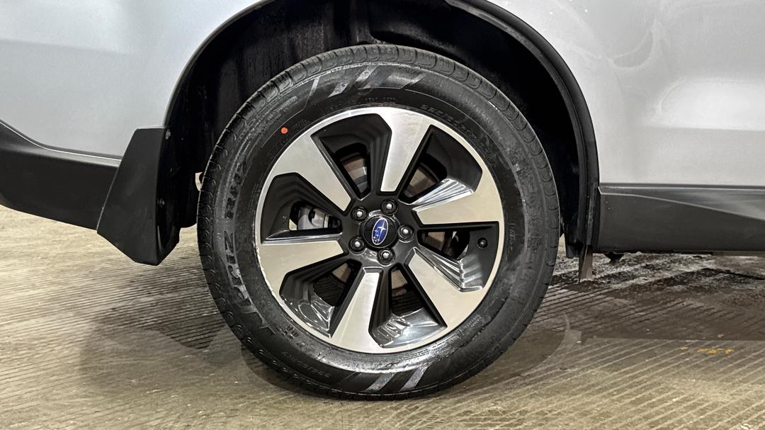 2016 Subaru Forester 2.5i-l, Automatic, 53010 km, Right Rear Wheel