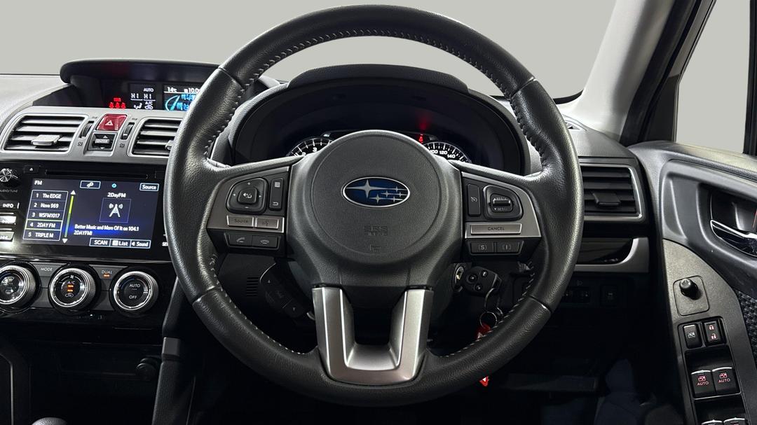 2016 Subaru Forester 2.5i-l, Automatic, 53010 km, Steering Wheel Close-up