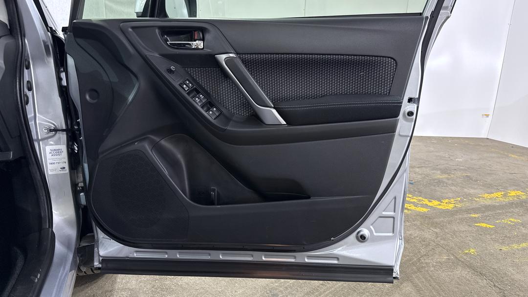 2016 Subaru Forester 2.5i-l, Automatic, 53010 km, Speaker View