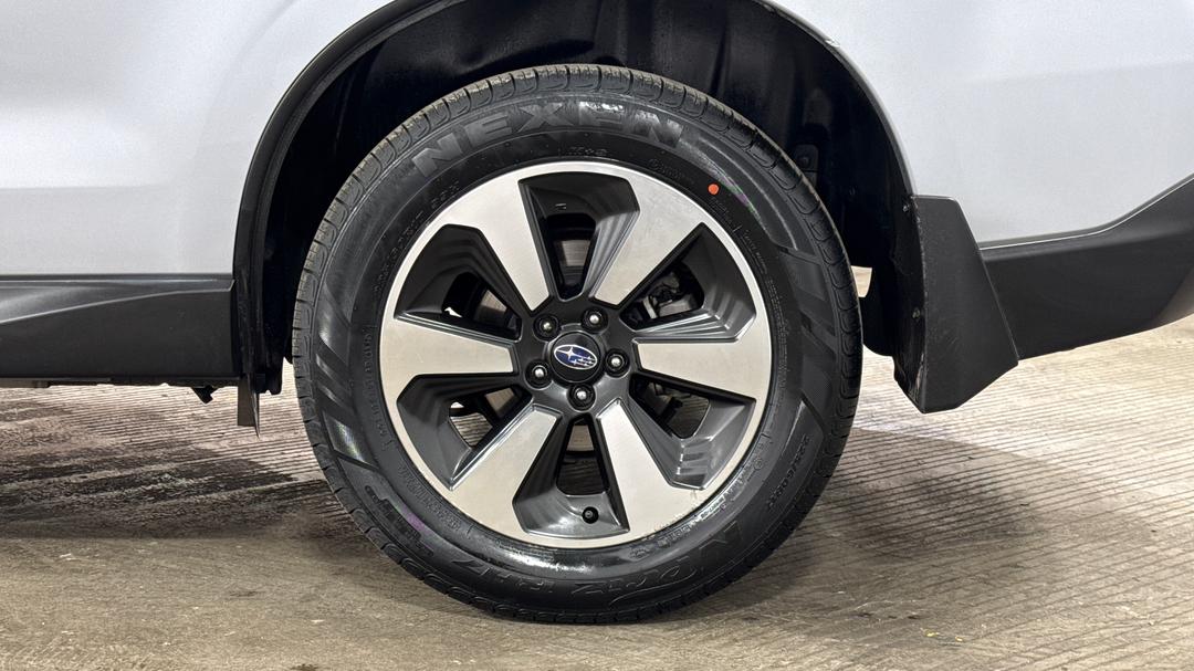 2016 Subaru Forester 2.5i-l, Automatic, 53010 km, Left Rear Wheel