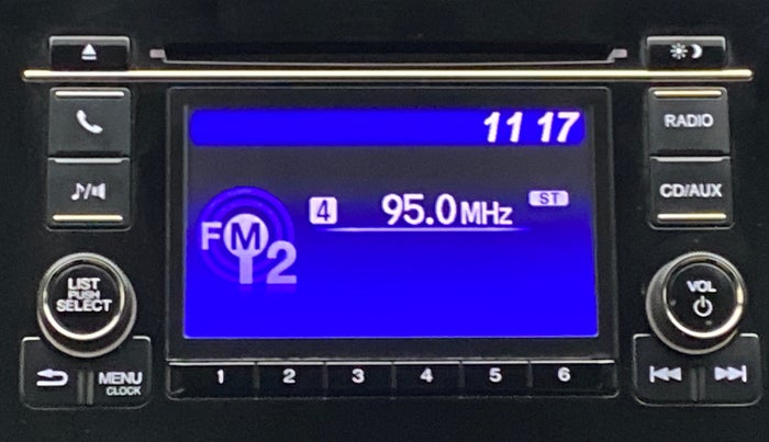 2018 Honda Jazz 1.2 V MT, Petrol, Manual, 64,797 km, Infotainment System