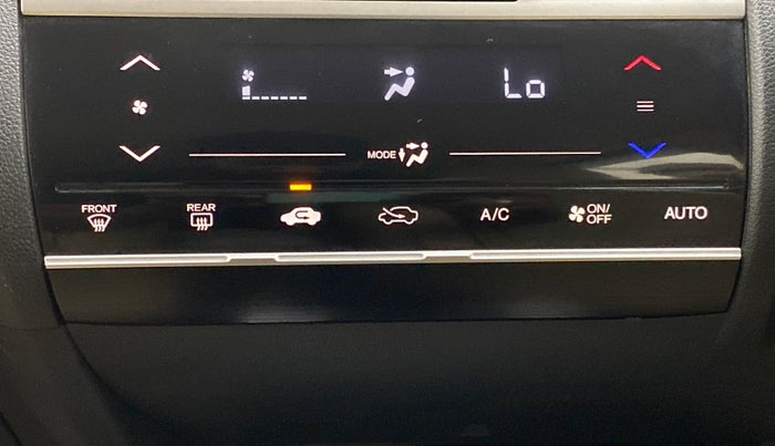 2018 Honda Jazz 1.2 V MT, Petrol, Manual, 64,797 km, Automatic Climate Control