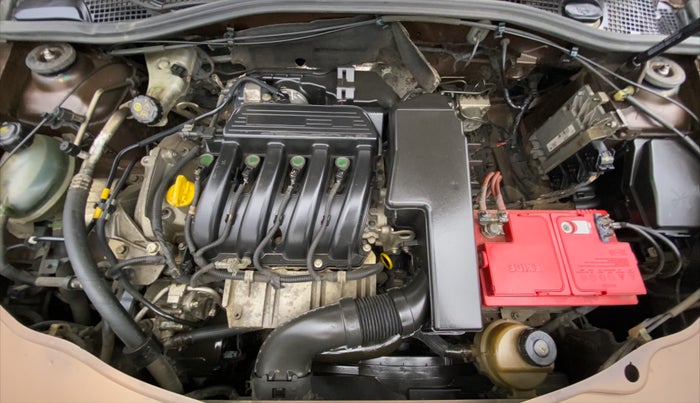 2017 Nissan Terrano XL P, Petrol, Manual, 62,882 km, Engine Bonet View