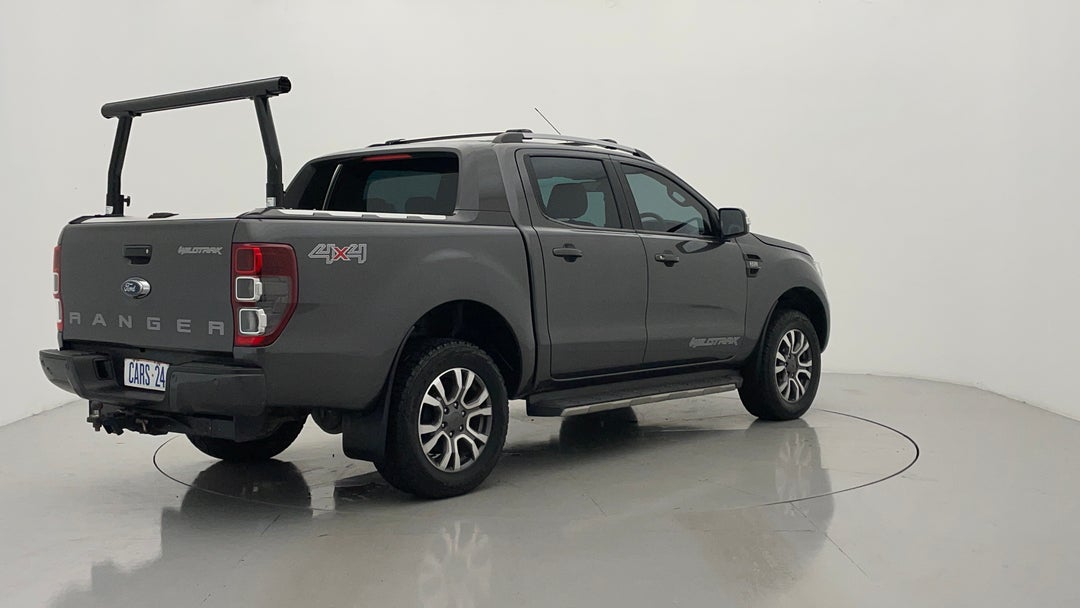 Right Back Diagonal (45- Degree) View