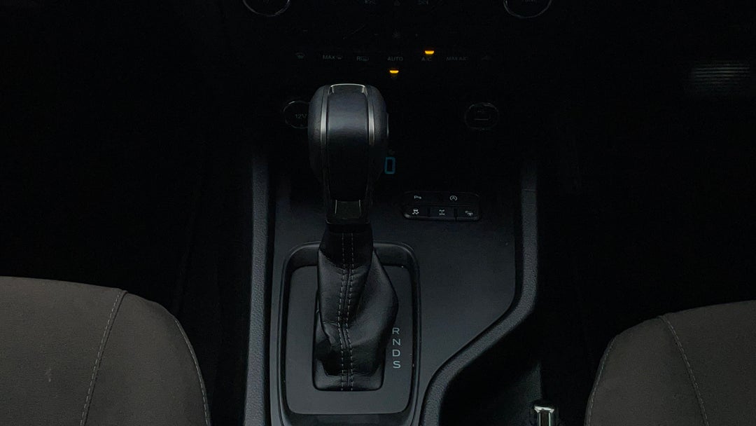 2018 Ford Ranger Xlt 2.0 Hi-rider (4x2), Automatic, 64405 km, Gear Lever 