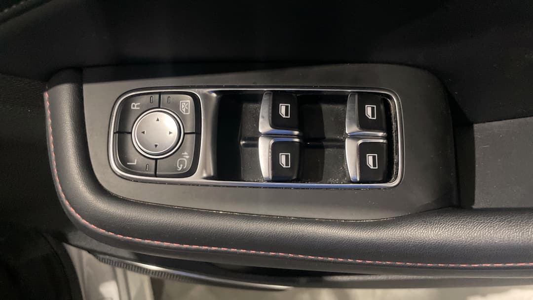 2023 MG HS Excite, Automatic, 51247 km, Drivers Side Door Panel Controls