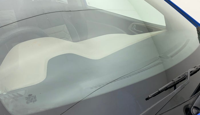 2018 Hyundai Elite i20 ASTA 1.2, Petrol, Manual, 57,377 km, Front windshield - Minor spot on windshield