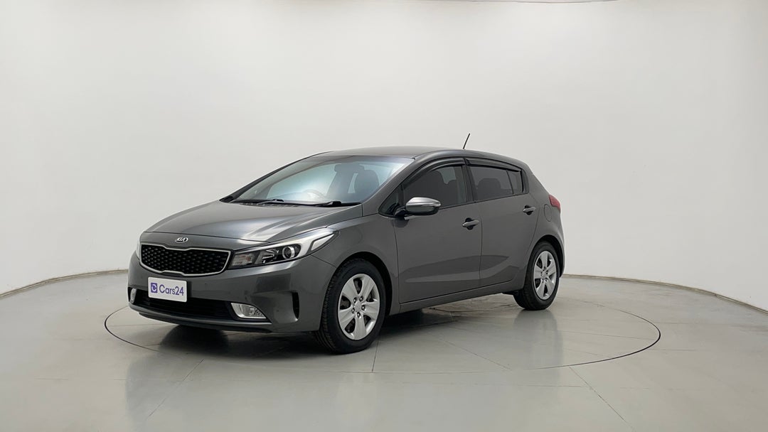 Left Front Diagonal (45- Degree) View