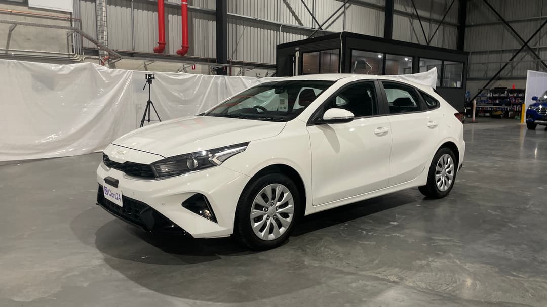 2023 Kia Cerato S, Automatic, 44756 km, Left Front Diagonal (45- Degree) View