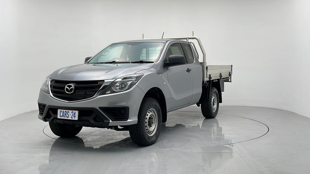 Left Front Diagonal (45- Degree) View