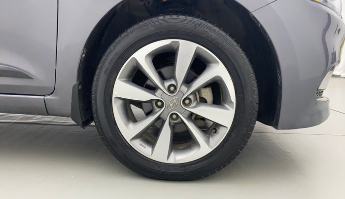 2017 Hyundai Elite i20 1.4 CRDI ASTA (O), Diesel, Manual, 50,932 km, Right Front Tyre