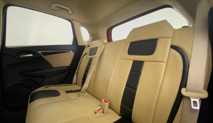 2019 Honda Jazz 1.2 VX I-VTECH, Petrol, Manual, 24,856 km, Right Side Rear Door Cabin