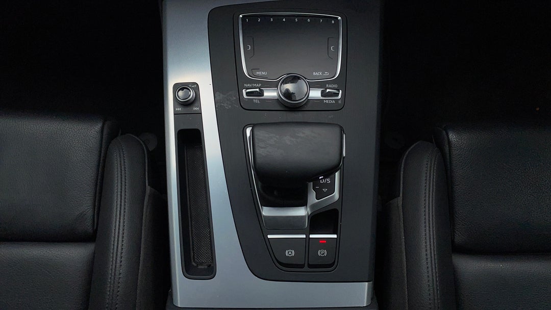2019 Audi Q5 40 Tdi Quattro Sport, Automatic, 62221 km, Gear Lever 