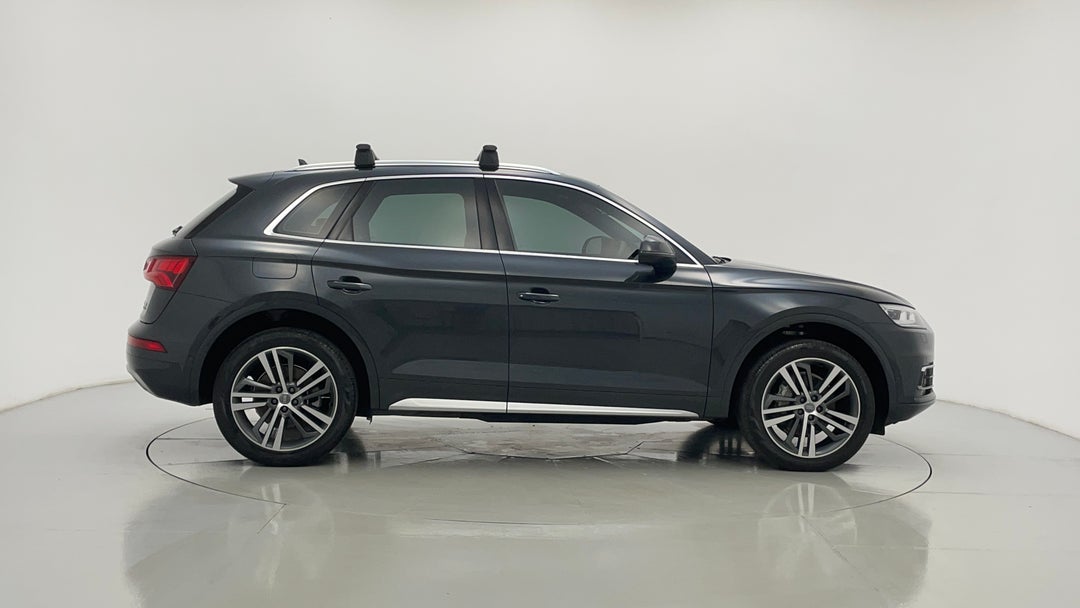 2019 Audi Q5 40 Tdi Quattro Sport, Automatic, 62221 km, Right Side View