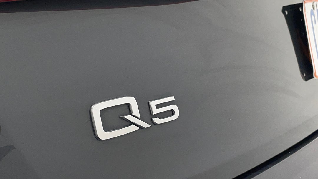 2019 Audi Q5 40 Tdi Quattro Sport, Automatic, 62221 km, Badge (Boot Left Side)
