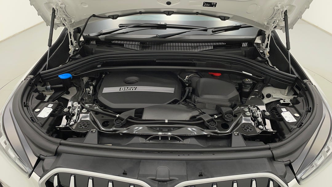 Open Bonnet (Engine)