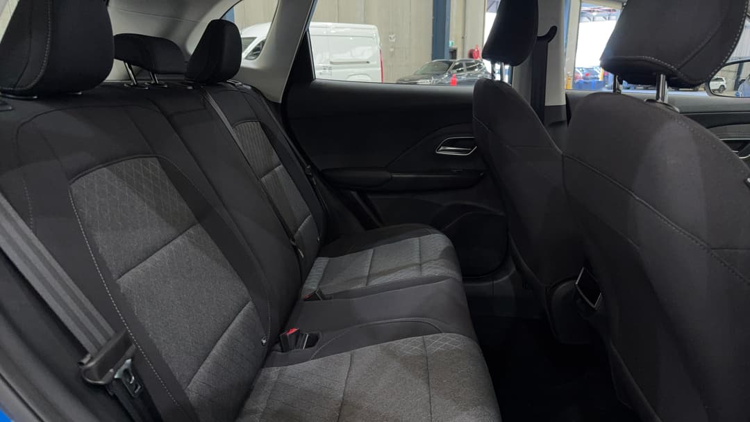 2025 MG ZS Excite, Automatic, 9640 km, Right Side Rear Door Cabin View