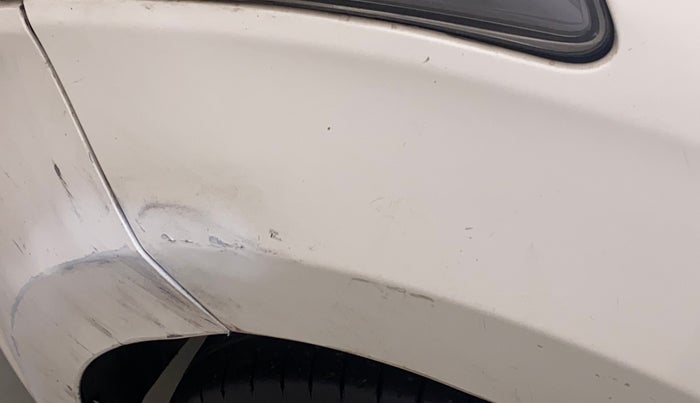 2016 Hyundai Elite i20 ASTA 1.2 (O), Petrol, Manual, 40,143 km, Left fender - Paint has minor damage