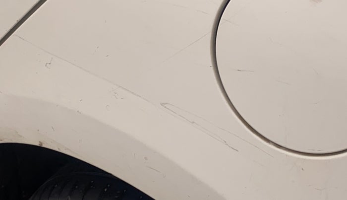 2016 Hyundai Elite i20 ASTA 1.2 (O), Petrol, Manual, 40,143 km, Left quarter panel - Minor scratches