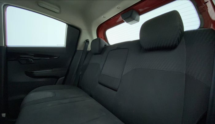 2017 Mahindra KUV 100 NXT K8 D 6 STR, Diesel, Manual, 97,352 km, Right Side Rear Door Cabin
