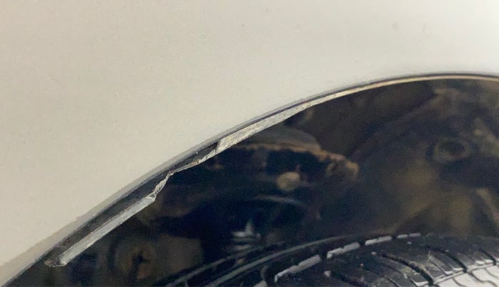 2018 Honda Amaze 1.2L I-VTEC S, CNG, Manual, 98,056 km, Right fender - Lining loose